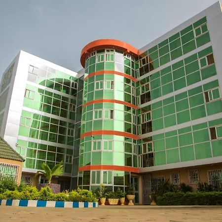 Hotel Univers 3 Aeroport Luxe Niamey Eksteriør billede