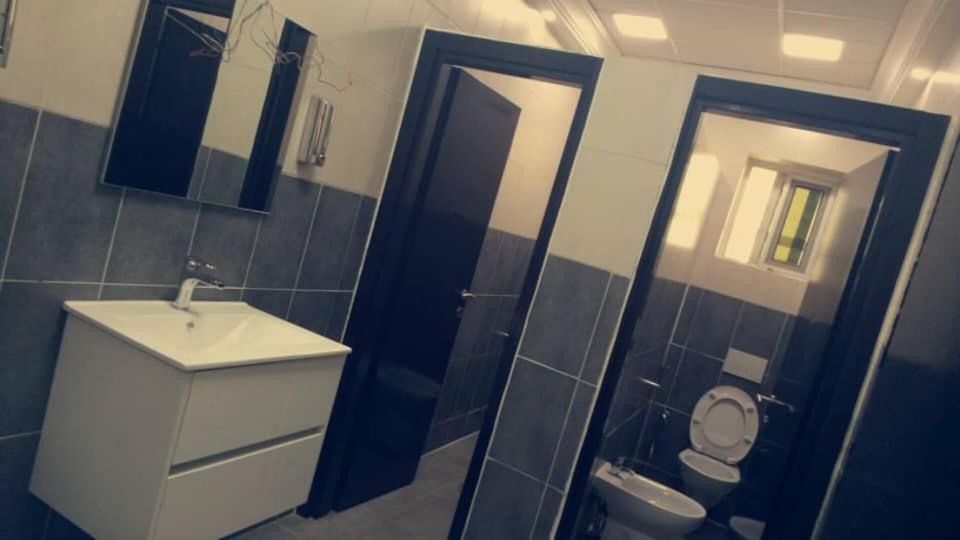 Hotel Univers 3 Aeroport Luxe Niamey Eksteriør billede